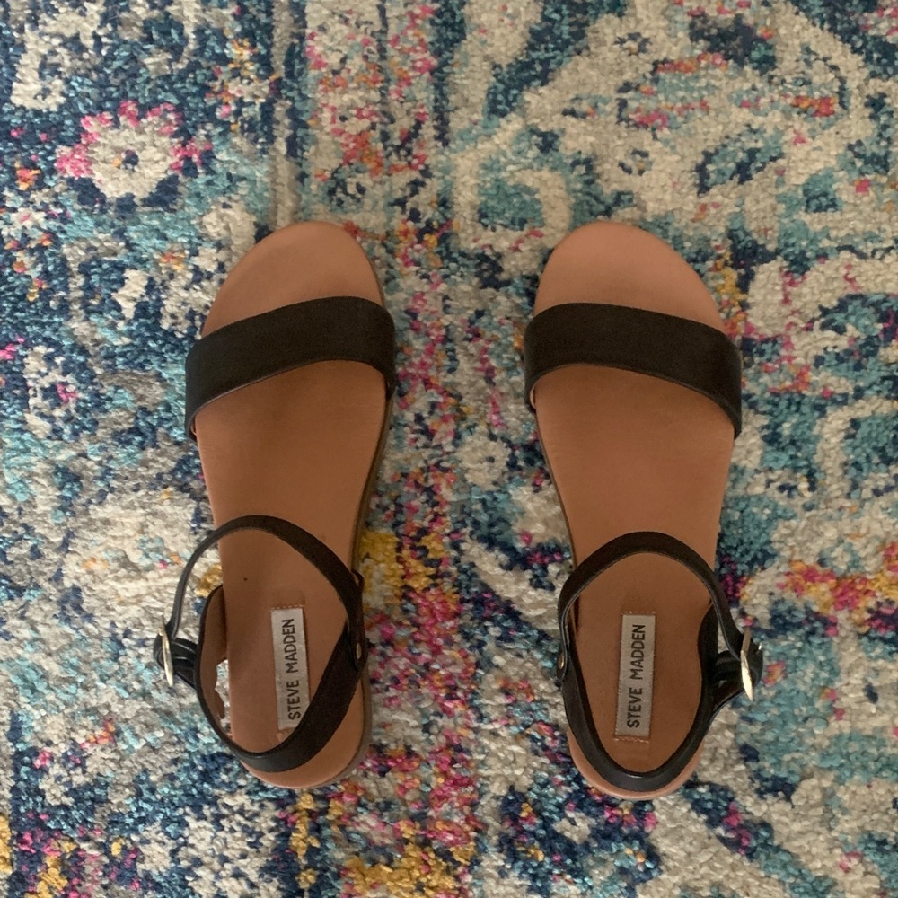 Steve Madden Black Strap Sandals